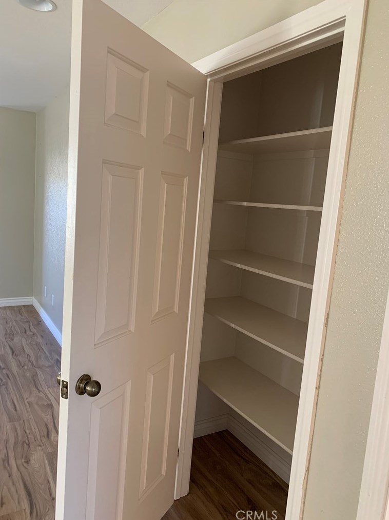 1323 Burdock St, Beaumont CA  92223-8301 exterior