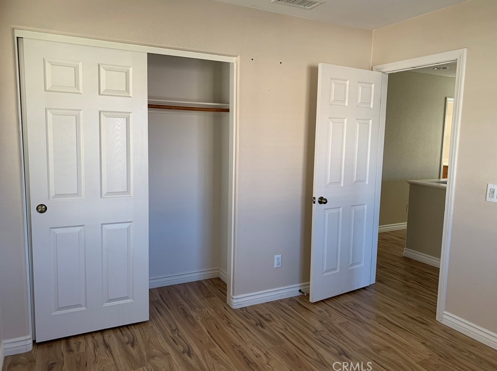 1323 Burdock St, Beaumont CA  92223-8301 exterior