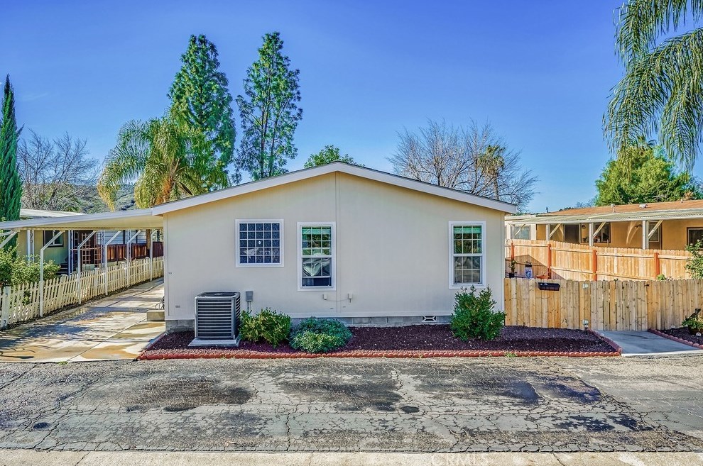 15181 Van Buren Boulevard #163, Riverside, CA 92504