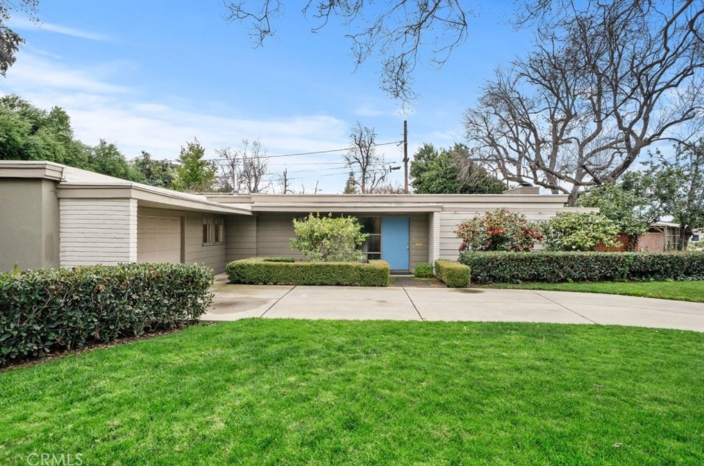 558 Baughman Ave, Claremont, CA 91711-3732