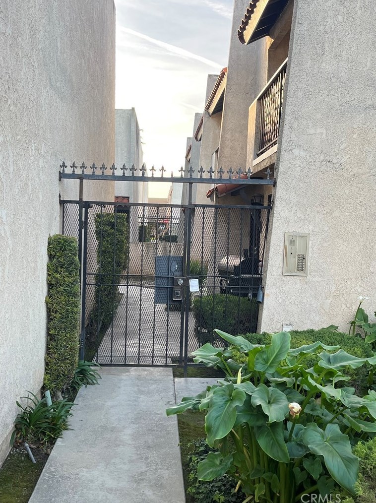 17433 Virginia Ave #j, Bellflower, CA 90706