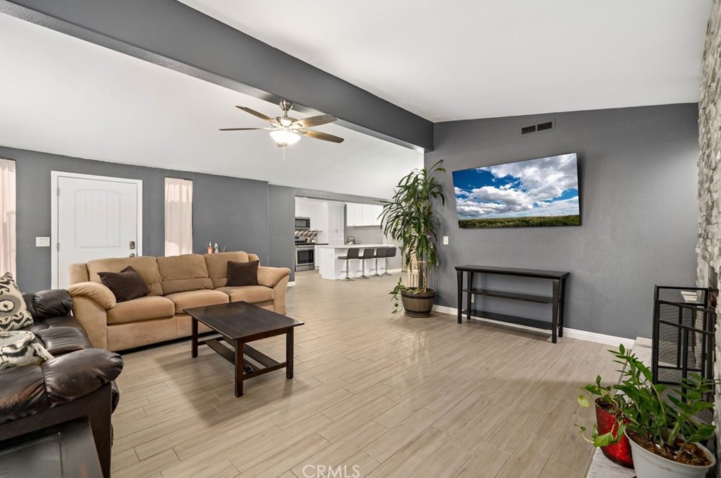 33507 Windmill Rd, Wildomar CA  92595-8843 exterior