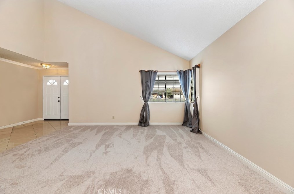 2862 Jackson St, Riverside CA  92503-6405 exterior