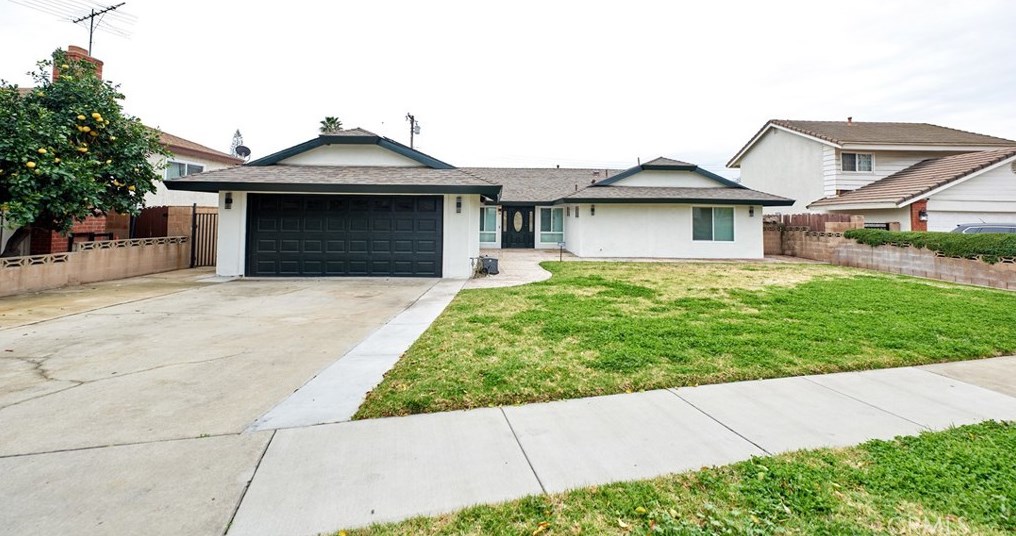 1344 Winn Dr, Upland, CA 91786