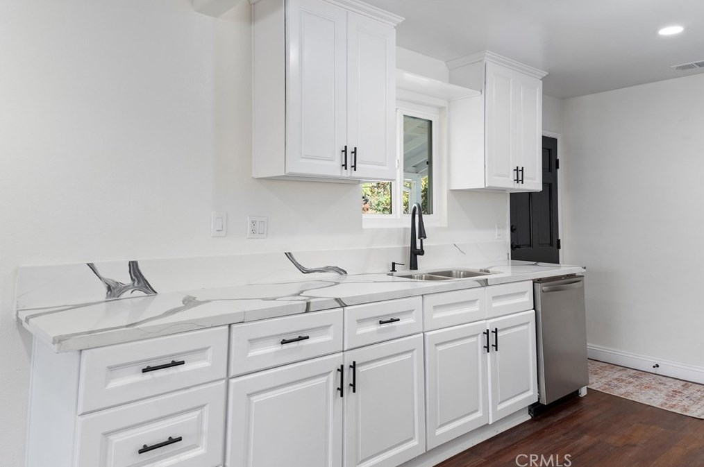 11926 Courser Ave, La Mirada CA  90638-1417 exterior