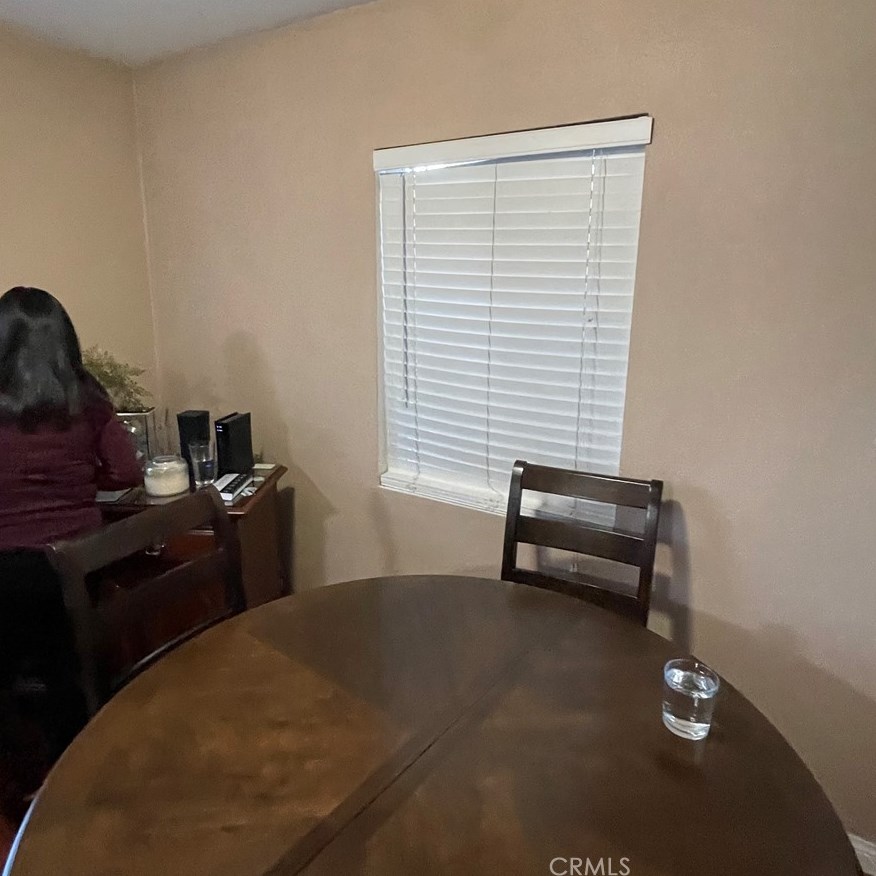 1523 83rd St, Los Angeles CA  90001-3905 exterior