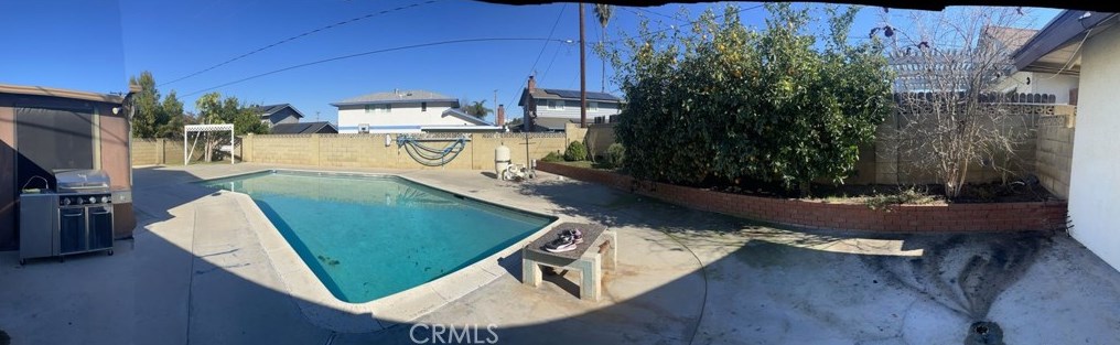 3535 Dixie Ln, Riverside, CA 92503-4607