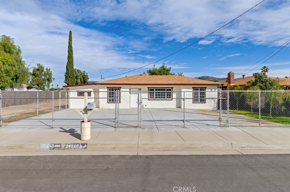 24668 Fir Ave, Moreno Valley, CA 92553-3710