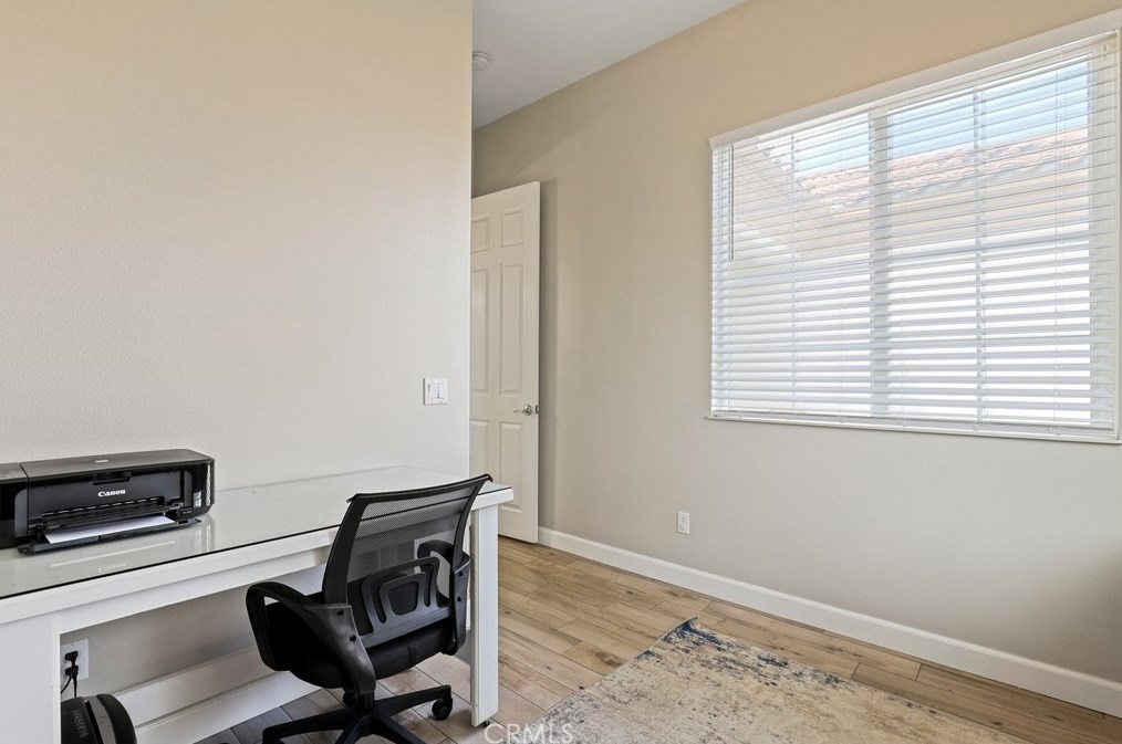 10992 Dandelion Ln, Apple Valley CA  92308-3651 exterior