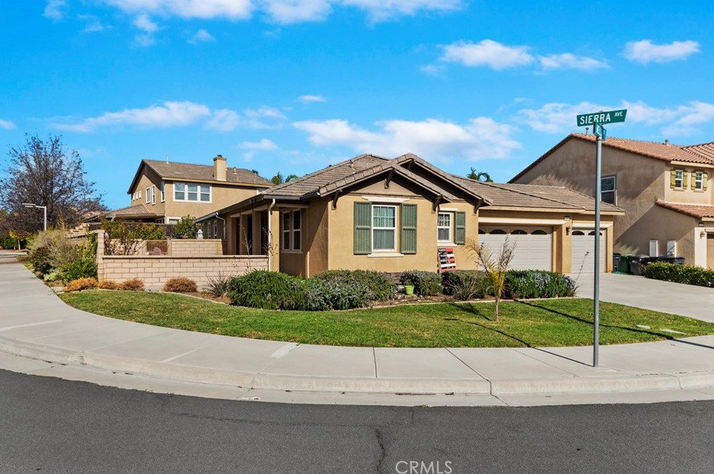 1474 Belle St, Beaumont, CA 92223