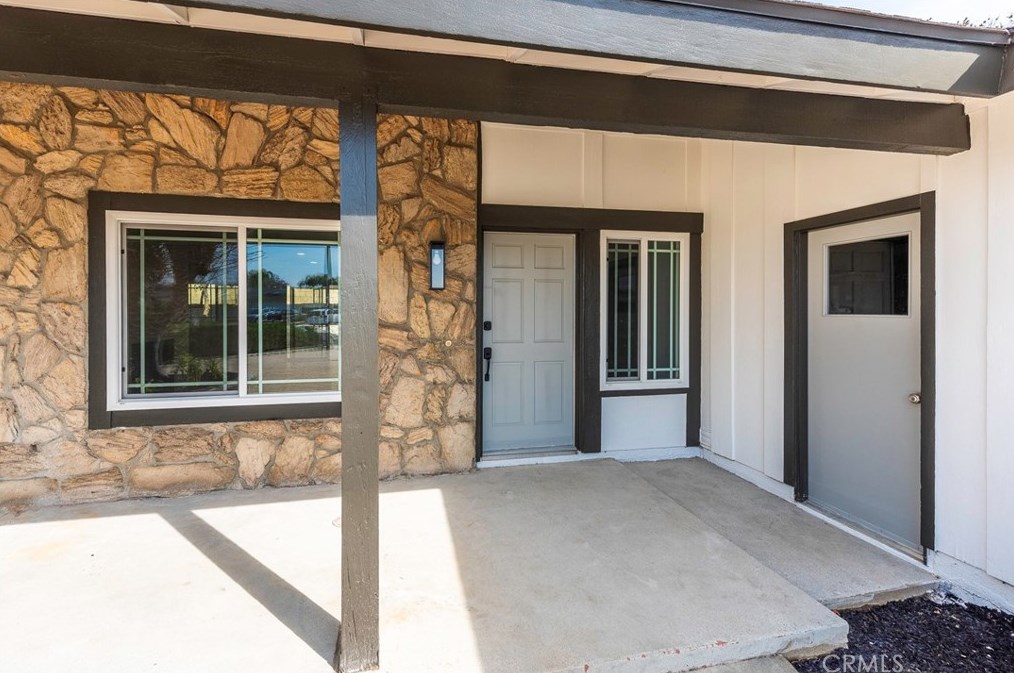 834 Chestnut St, Ontario, CA 91762