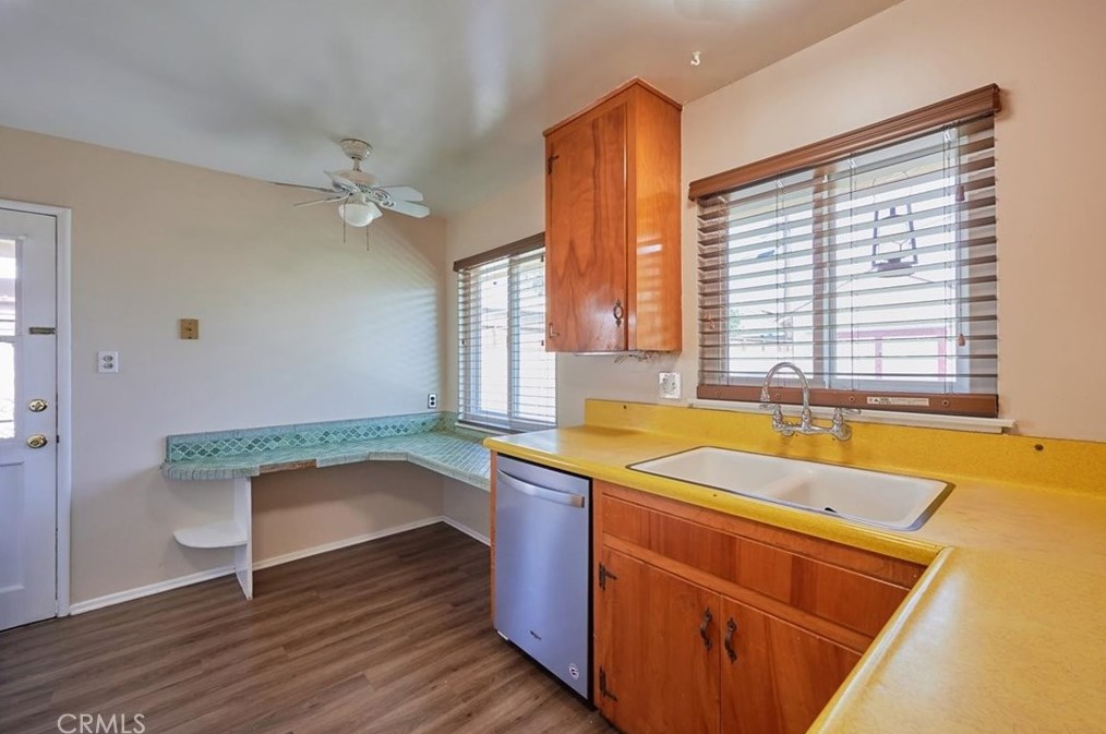 6666 Eva Pl, Riverside CA  92504-2119 exterior