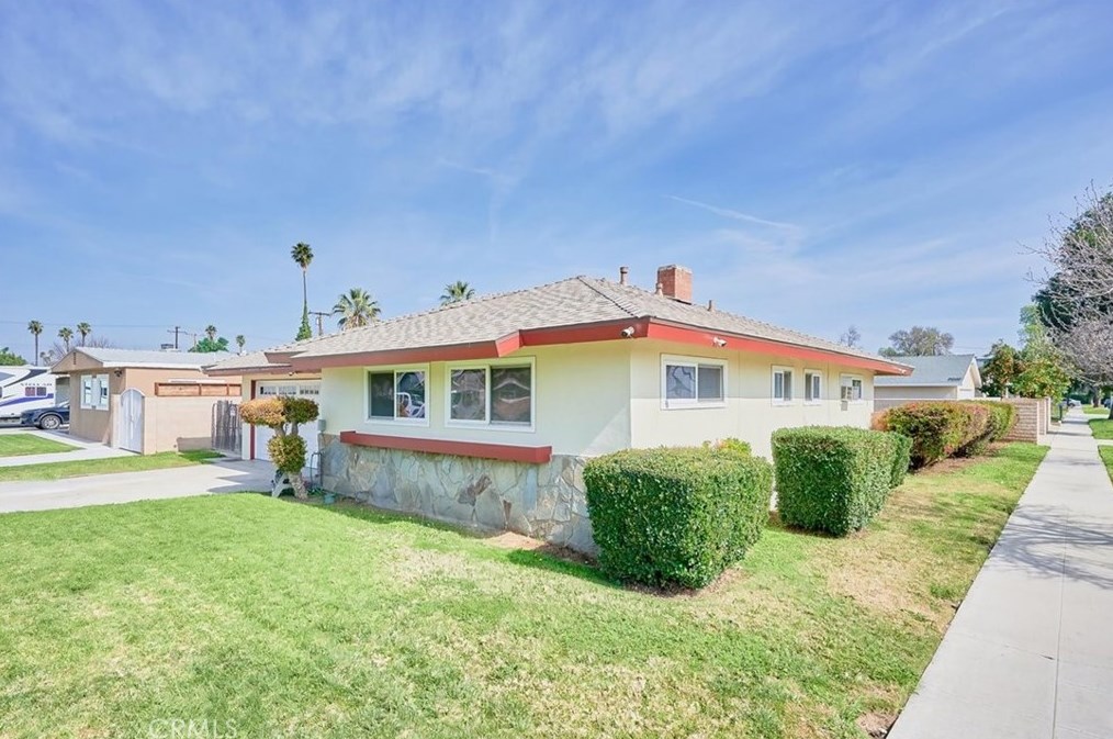 6666 Eva Pl, Riverside CA  92504-2119 exterior