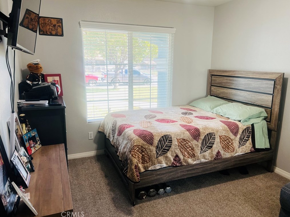 1319 Orange Ave, Beaumont CA  92223-1709 exterior