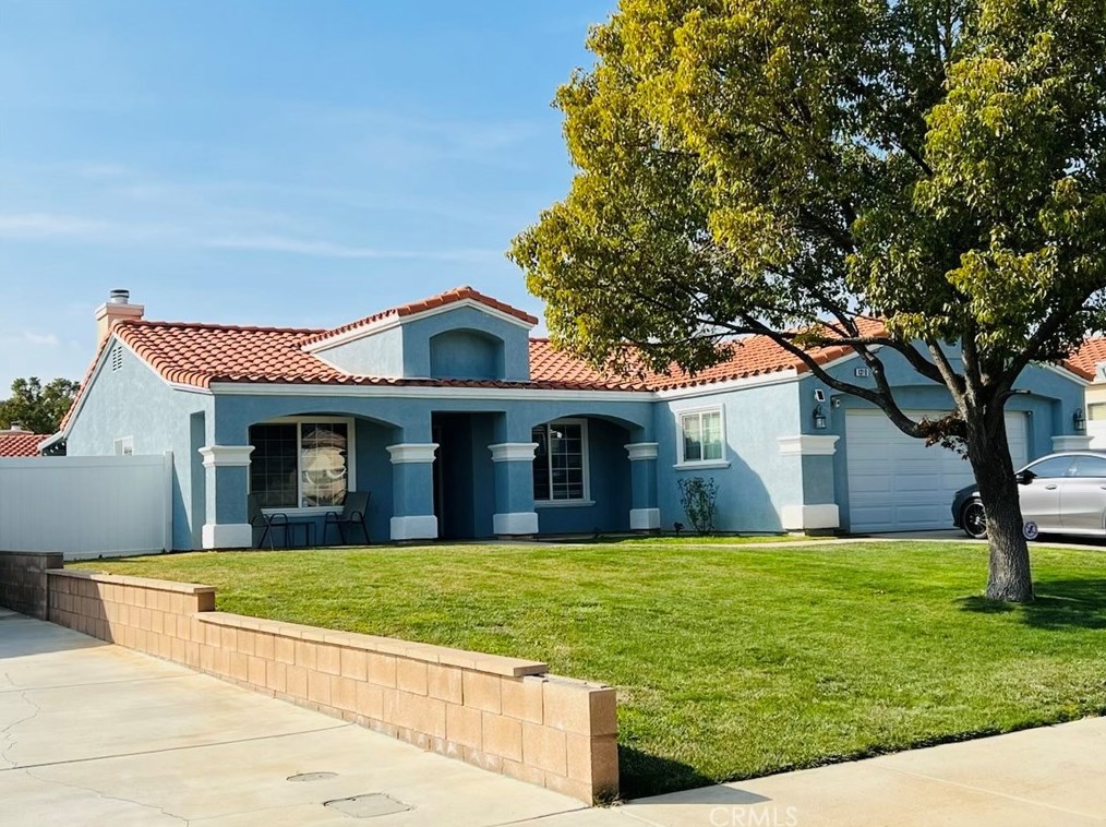1319 Orange Ave, Beaumont CA  92223-1709 exterior
