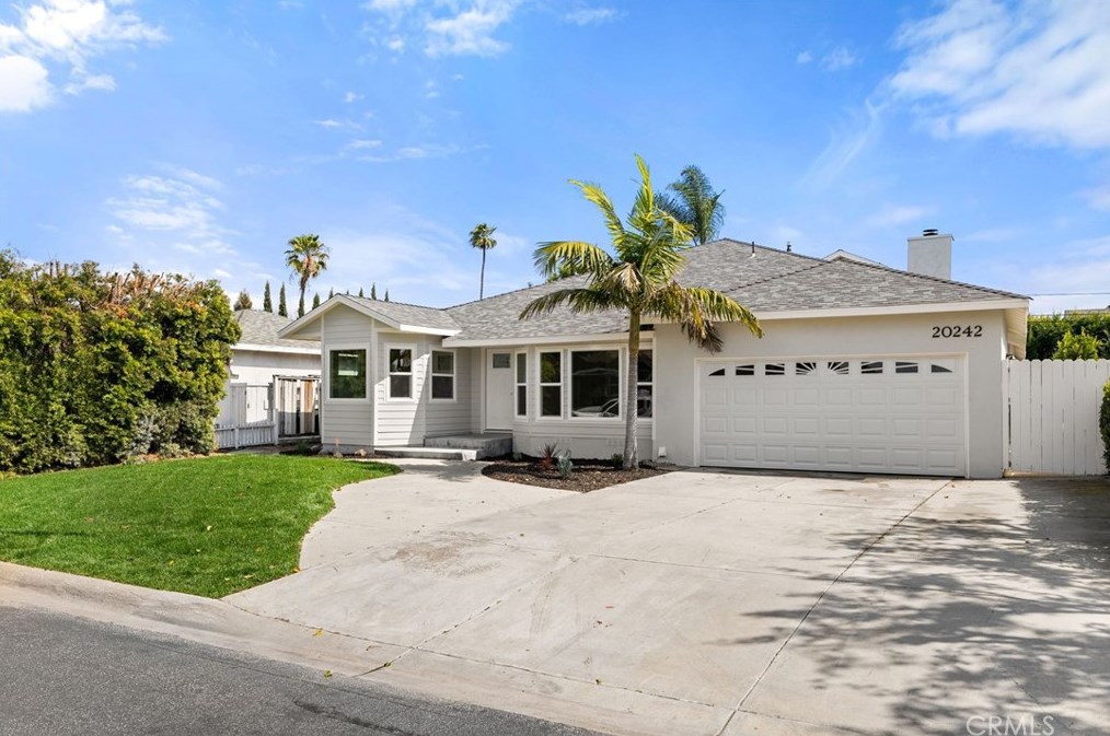20242 Orchid St, Newport Beach, CA 92660-0733