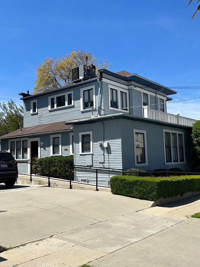 4308 Lime St, Riverside, CA 92501-3821