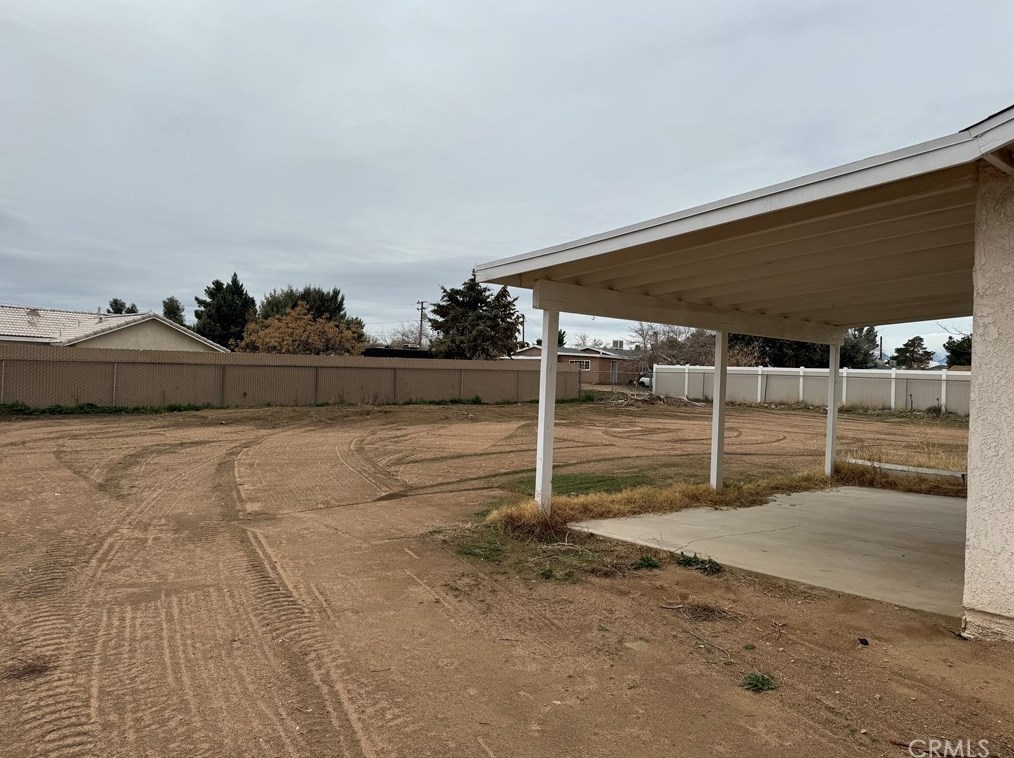 15875 Arbury St, Hesperia, CA 92345-4408