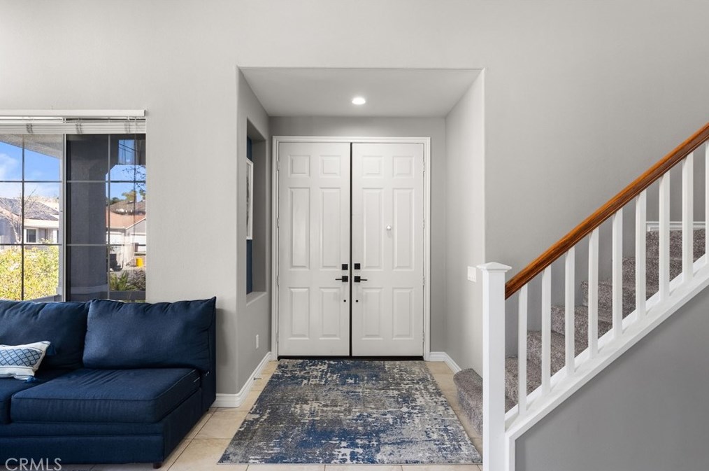 40597 Symphony Park Ln, Murrieta CA  92562-5716 exterior