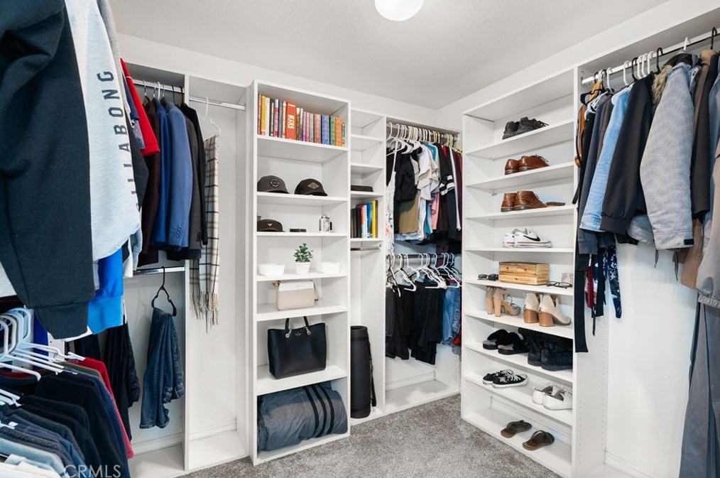 40597 Symphony Park Ln, Murrieta CA  92562-5716 exterior