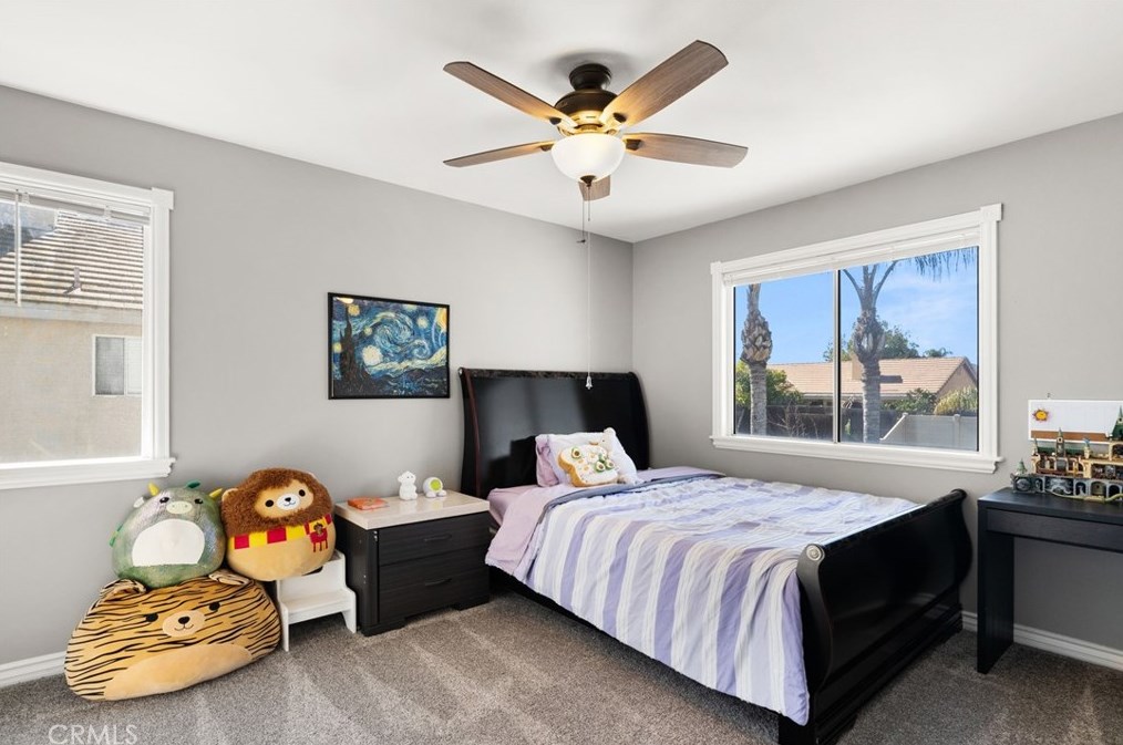 40597 Symphony Park Ln, Murrieta CA  92562-5716 exterior