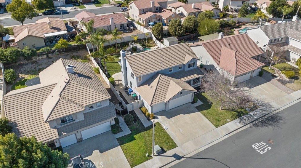 40597 Symphony Park Ln, Murrieta CA  92562-5716 exterior