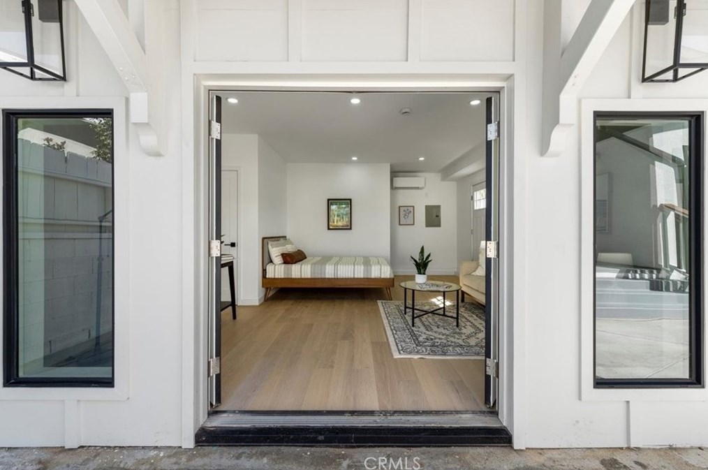 6550 84th St, Los Angeles CA  90045-2853 exterior