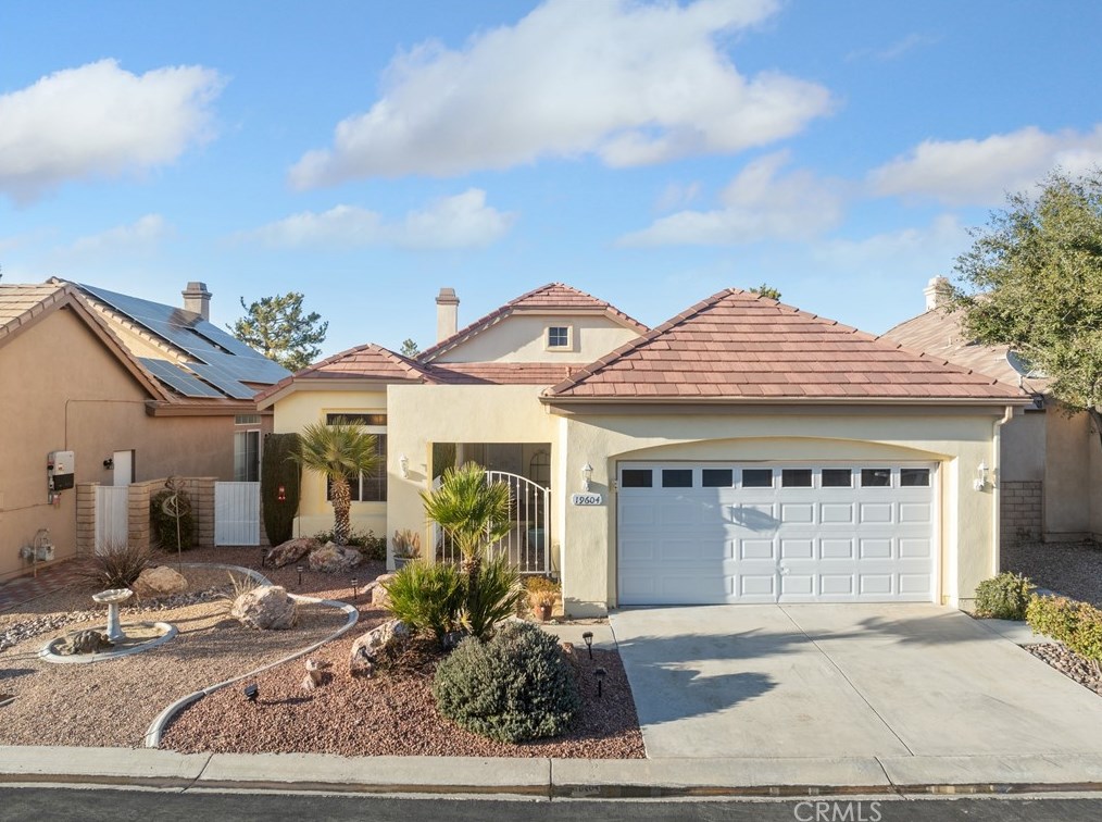 19604 Rolling Green Dr, Apple Valley, CA 92308-9310