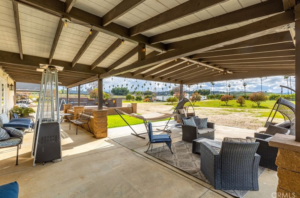 1796 Irving St, Riverside CA  92504-5524 exterior