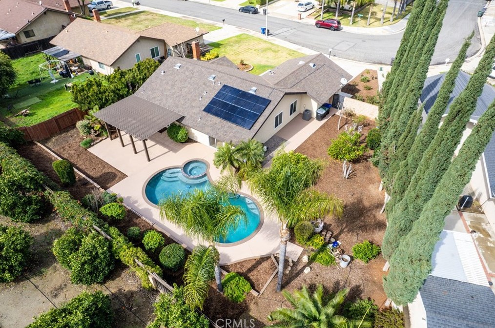 10956 Stonehenge Pl, Riverside CA  92503-5929 exterior