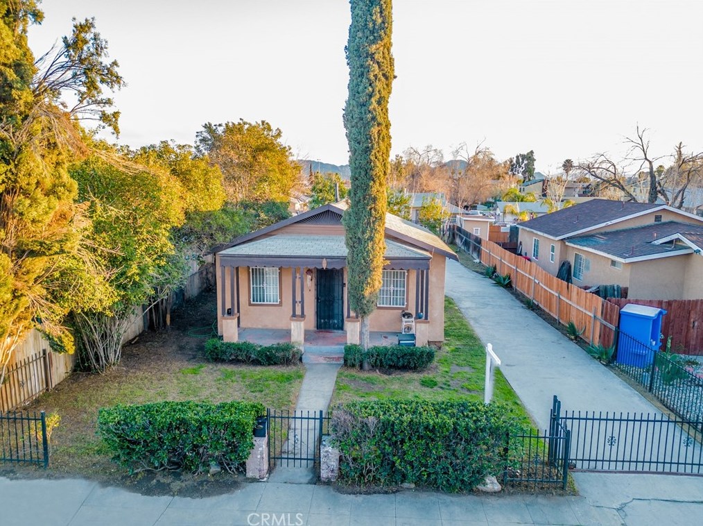 255 E Kingman St, San Bernardino, CA 92410