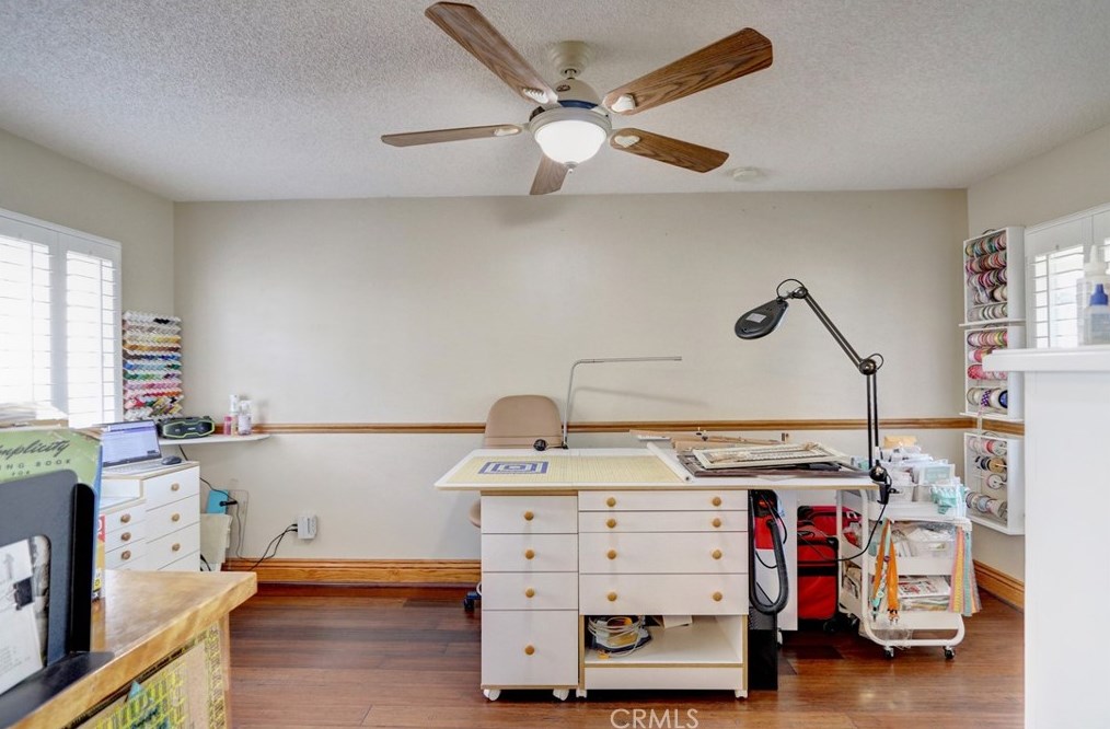 5940 Daniger Ave, Riverside CA  92505-2317 exterior