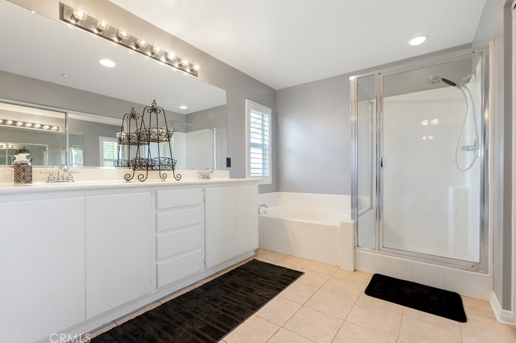 7988 La Crosse Way, Riverside CA  92508-6143 exterior