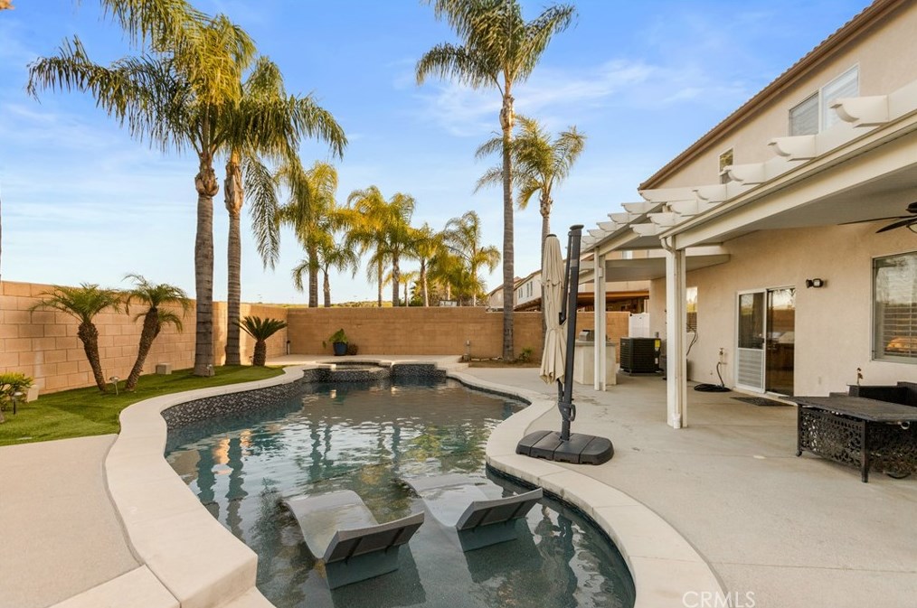 7988 La Crosse Way, Riverside CA  92508-6143 exterior