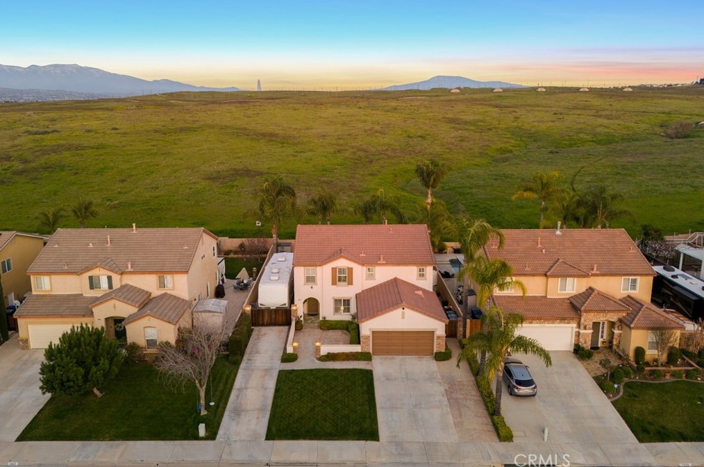 7988 La Crosse Way, Riverside CA  92508-6143 exterior