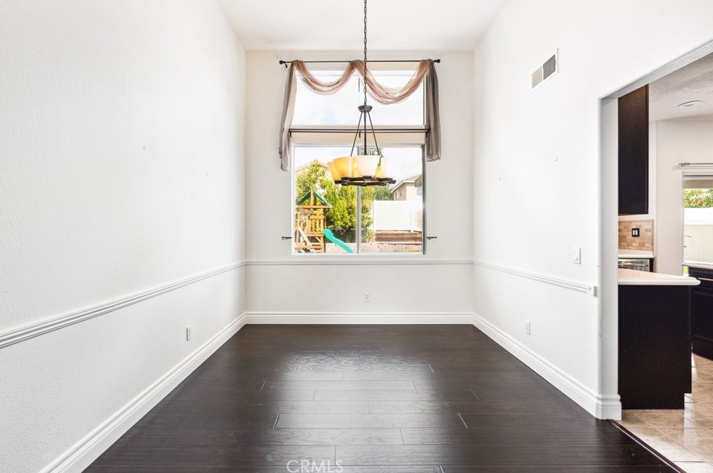 20712 Freeport Dr, Riverside CA  92508-3147 exterior