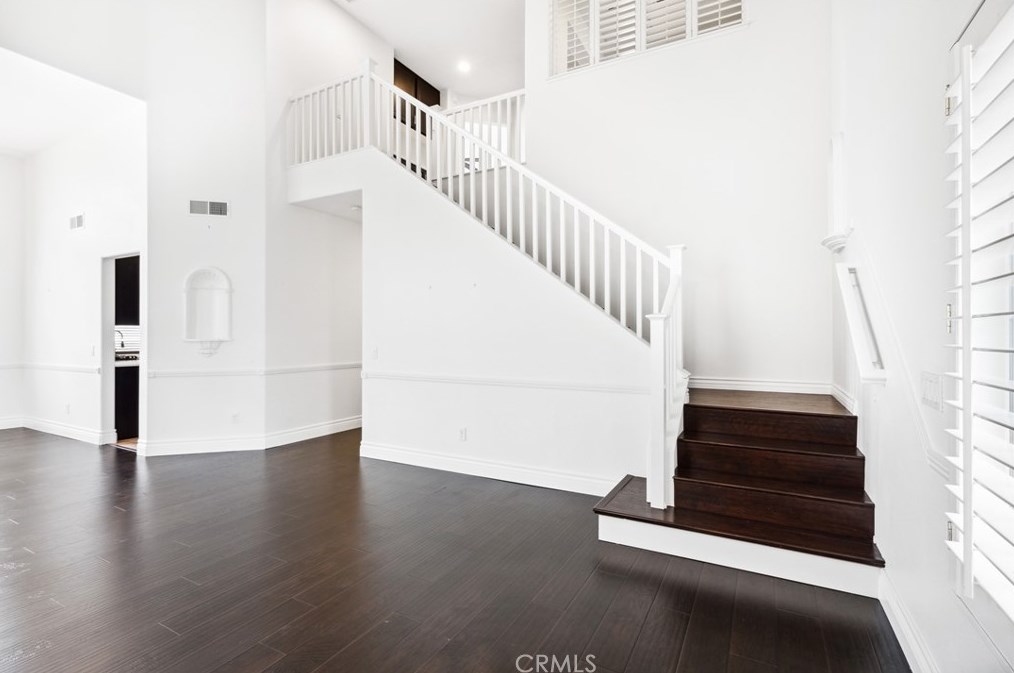 20712 Freeport Dr, Riverside CA  92508-3147 exterior