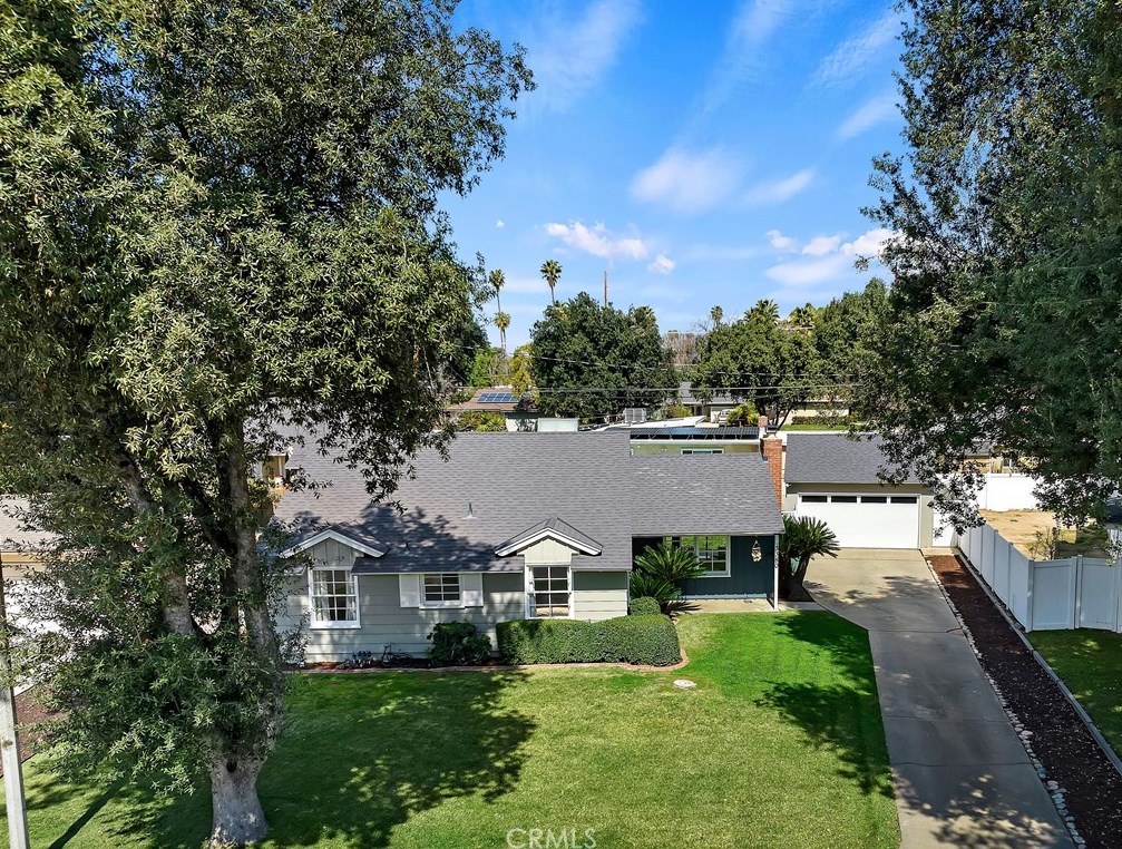 3380 Mono Dr, Riverside, CA 92506-2116