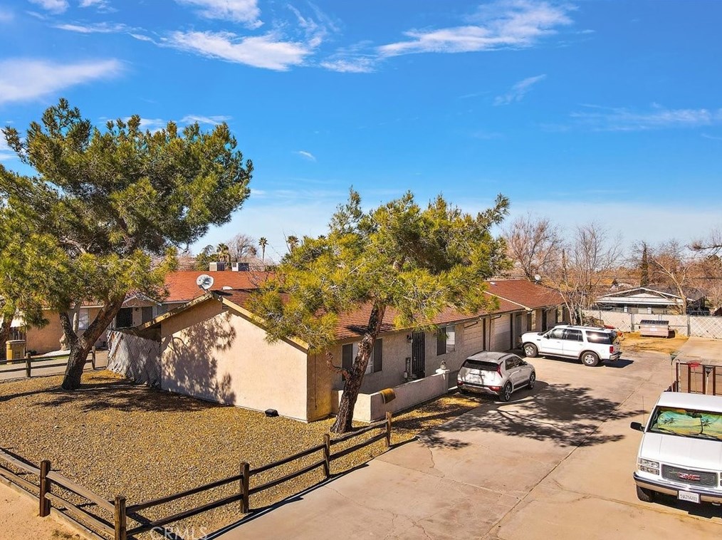 16072 Juniper St, Hesperia, CA 92345