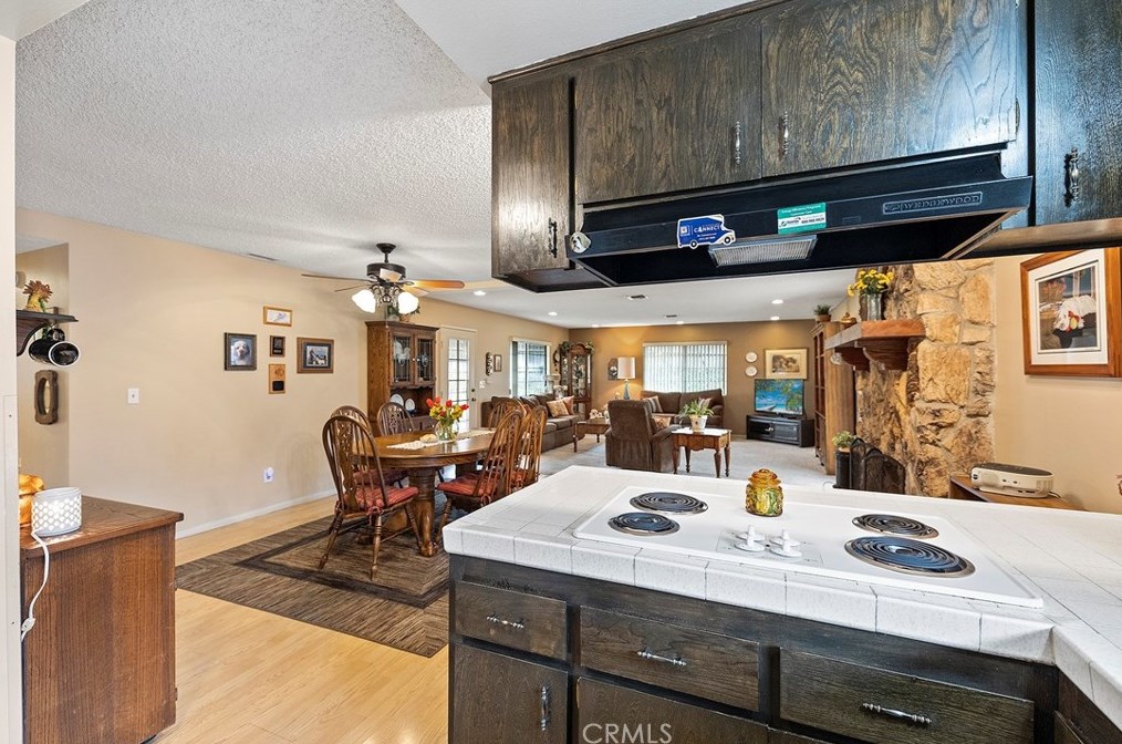 6290 Raleigh St, Riverside CA  92506-2061 exterior