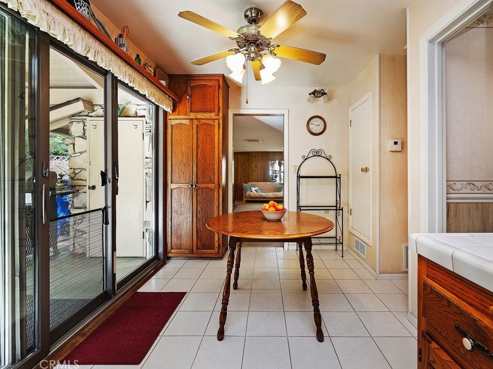 6740 Sunset Cir, Riverside CA  92505-2128 exterior