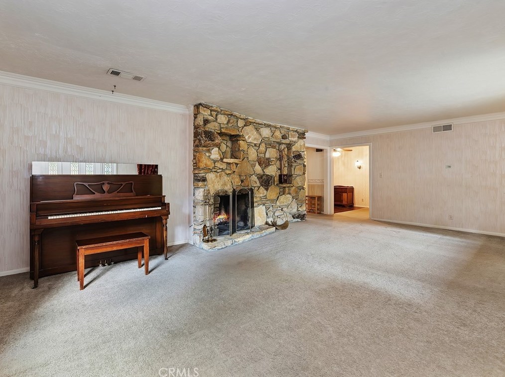 6740 Sunset Cir, Riverside CA  92505-2128 exterior