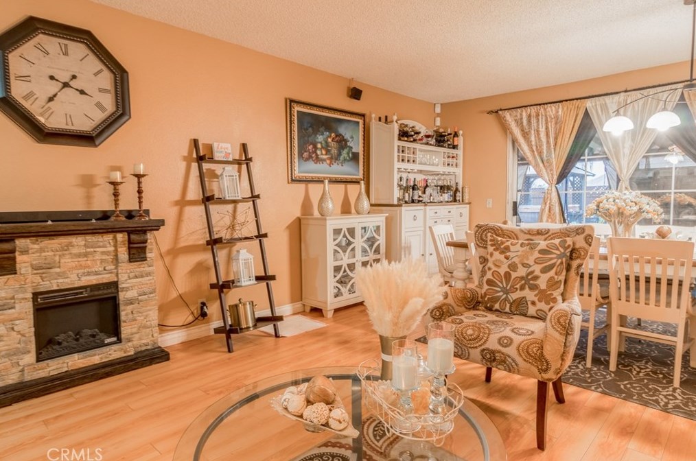 14873 Blueberry Rd, Moreno Valley CA  92553-3601 exterior