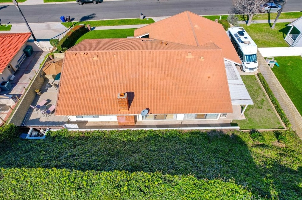 1170 Via Vallarta, Riverside CA  92506-3659 exterior