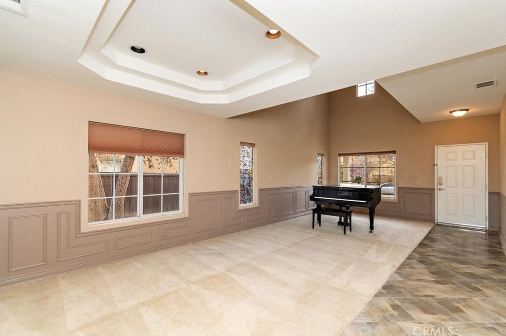 14604 Stonecress St, Victorville, CA 92394-7024