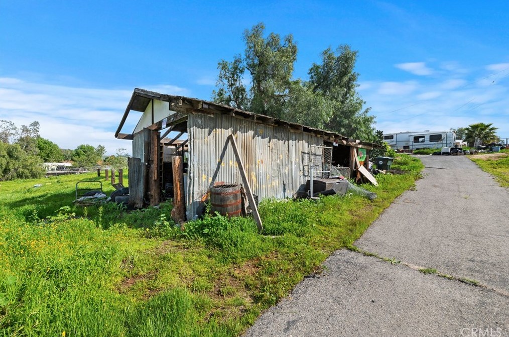 9384 52nd St, Riverside CA  92509-3802 exterior