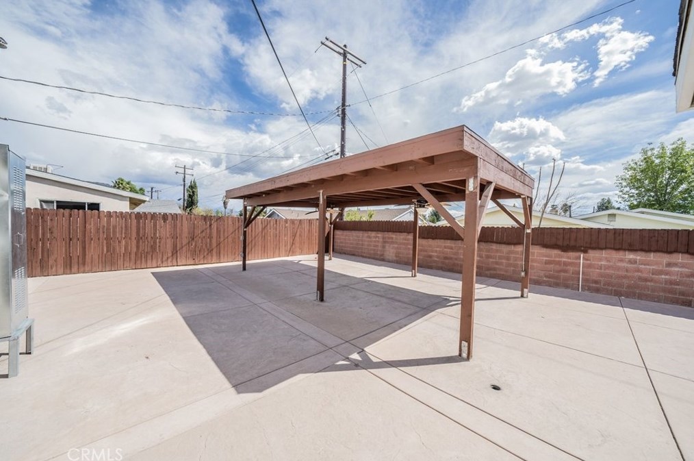 3559 Ferndale Ave, San Bernardino CA  92404-2681 exterior