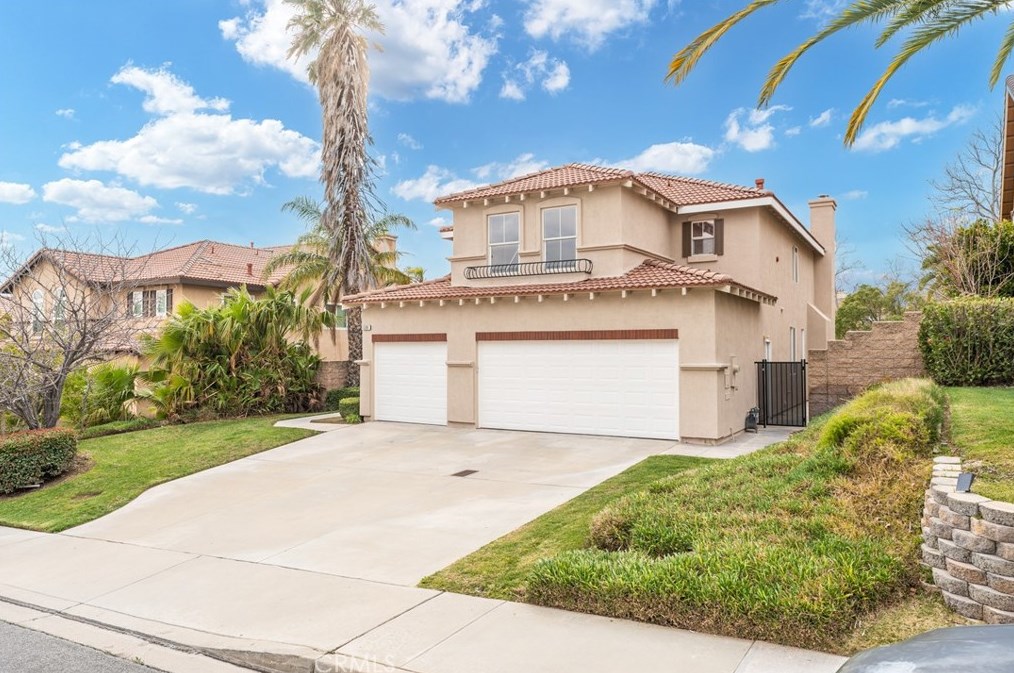 5104 St Albert Dr, Fontana, CA 92336-0635