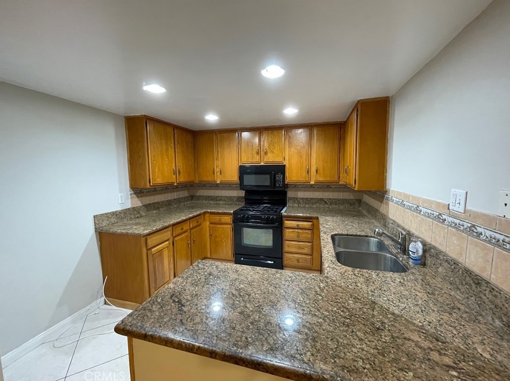 8636 Creekside Pl, Rancho Cucamonga, CA 91730