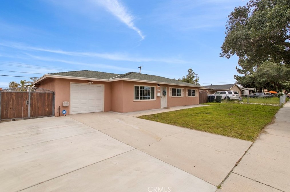 915 E Lugonia Ave, Redlands, CA 92374